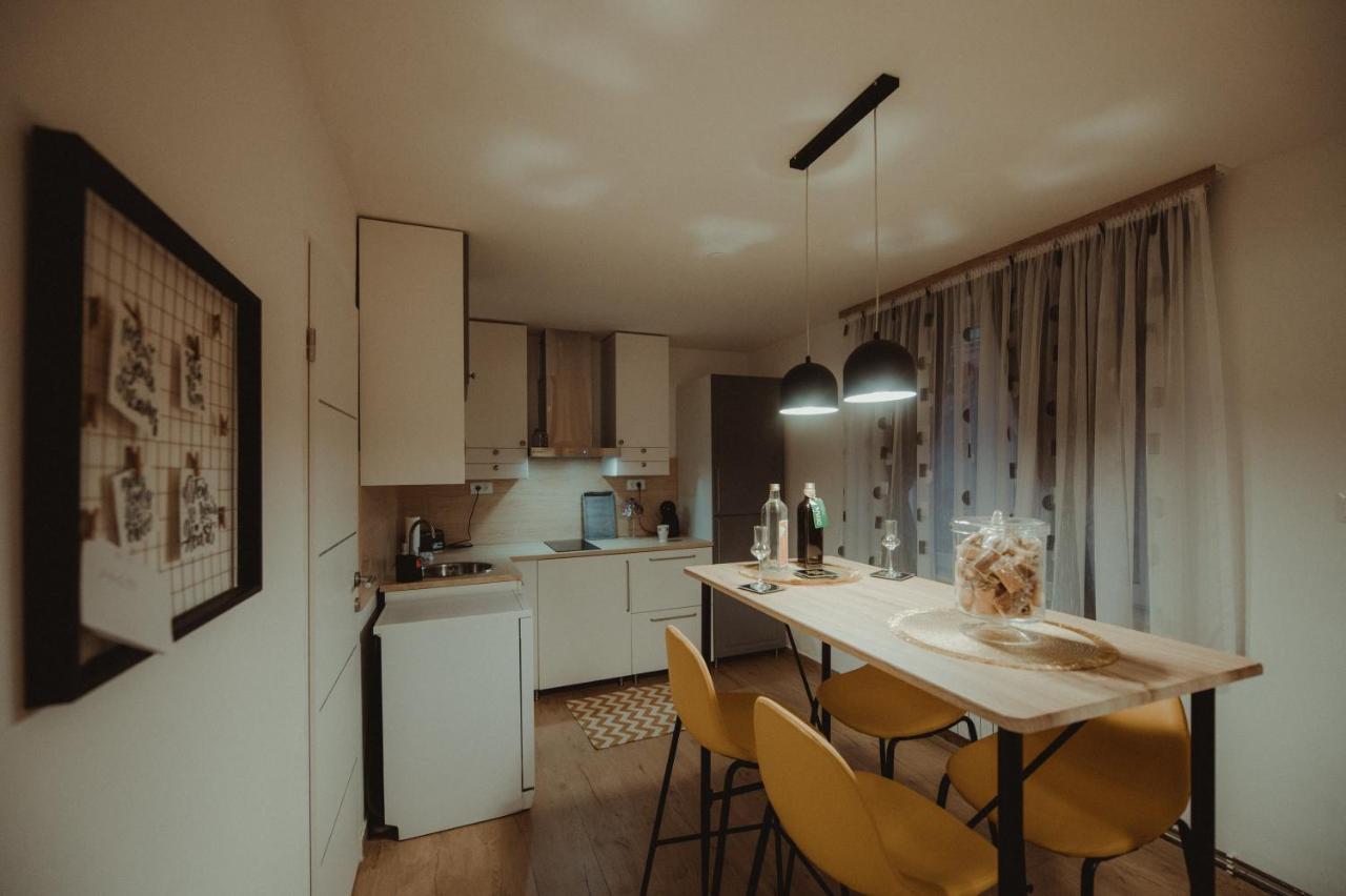 Kucica Apartment Dakovo Exterior photo